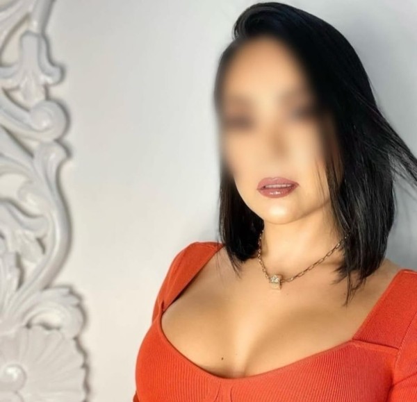 604355082 | SAMANTHA | Chica