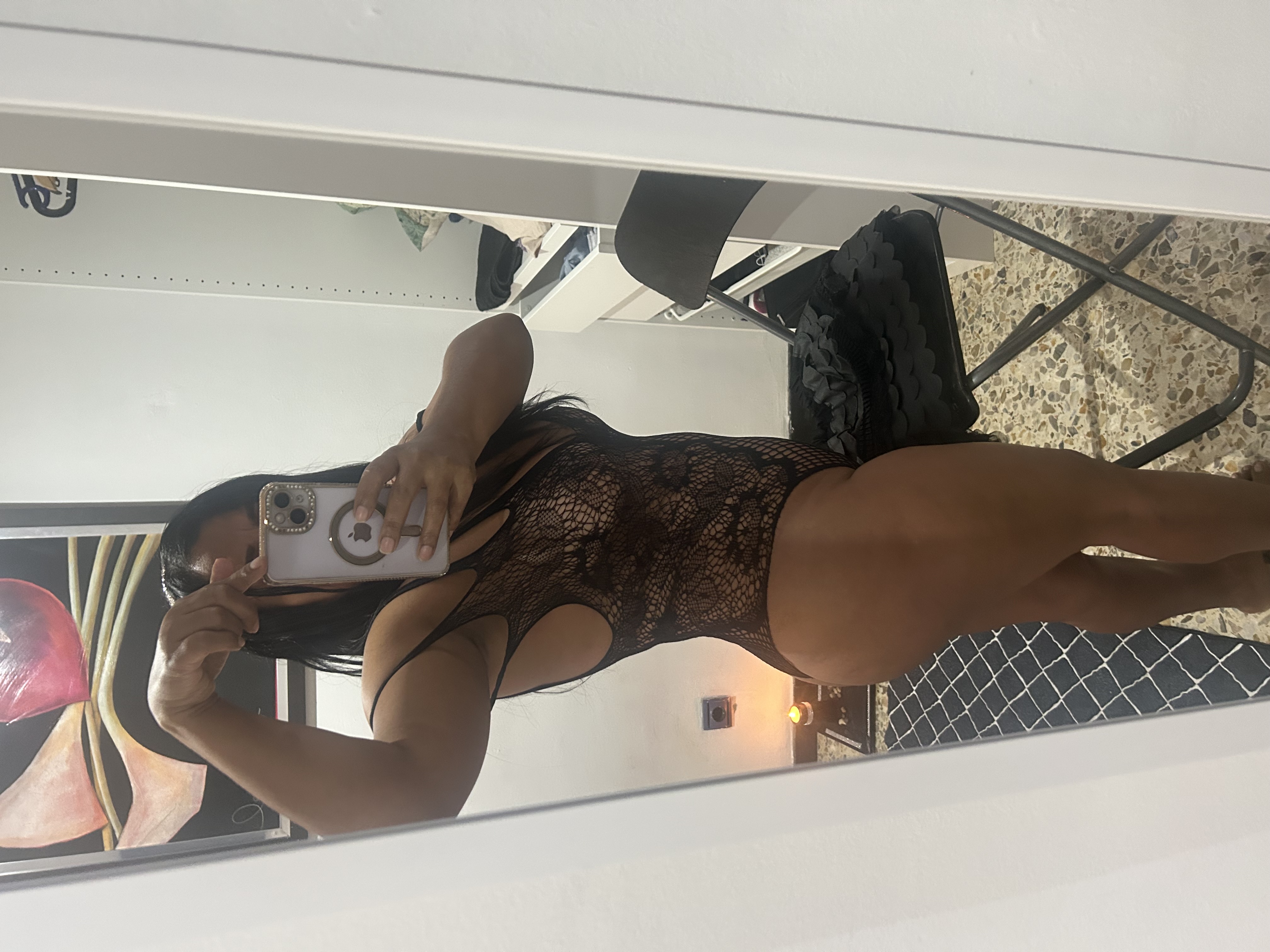 657904277 | DAMARYS | Chica