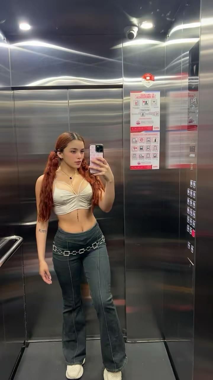642078473 | AMELIA | Chica