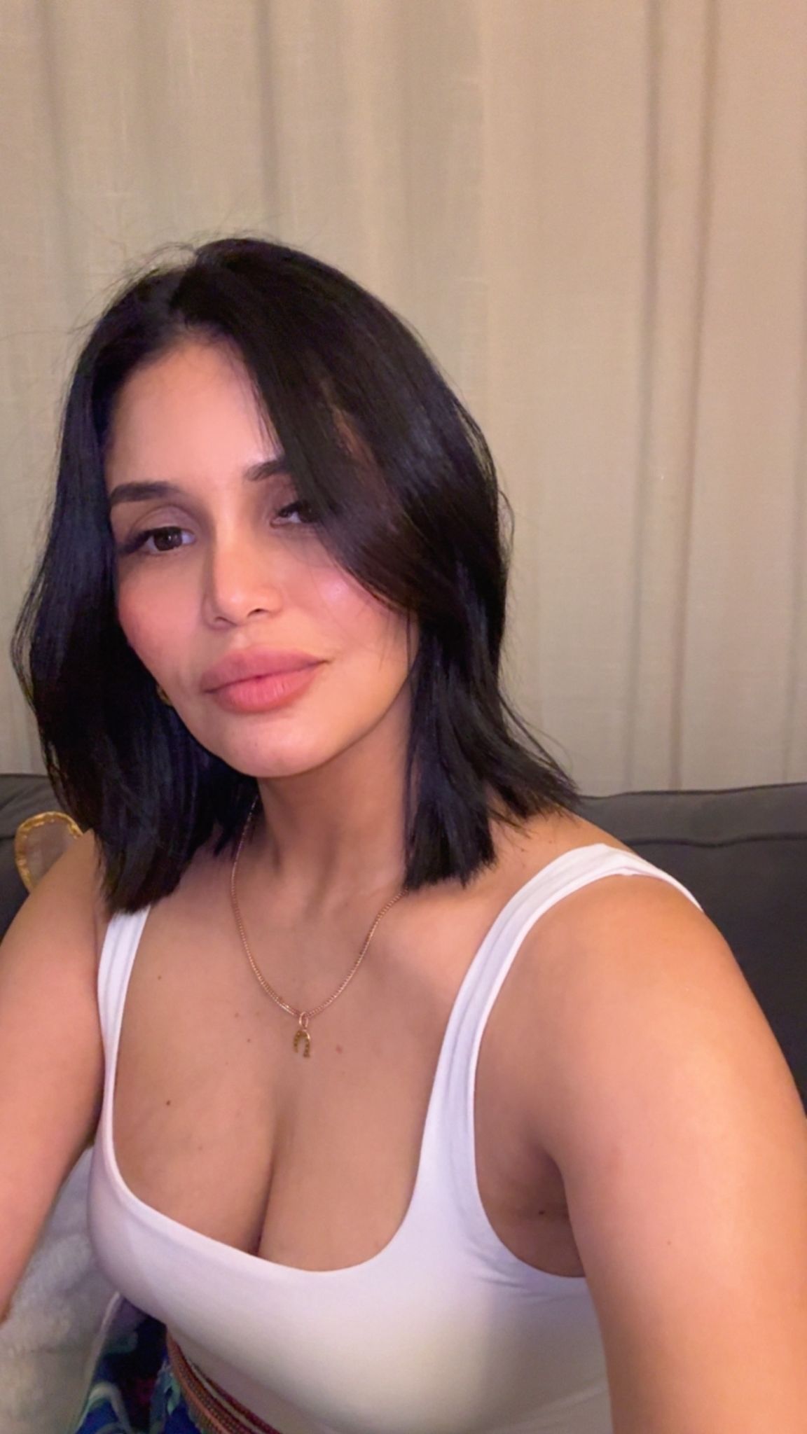 662332195 | DULCE | Chica