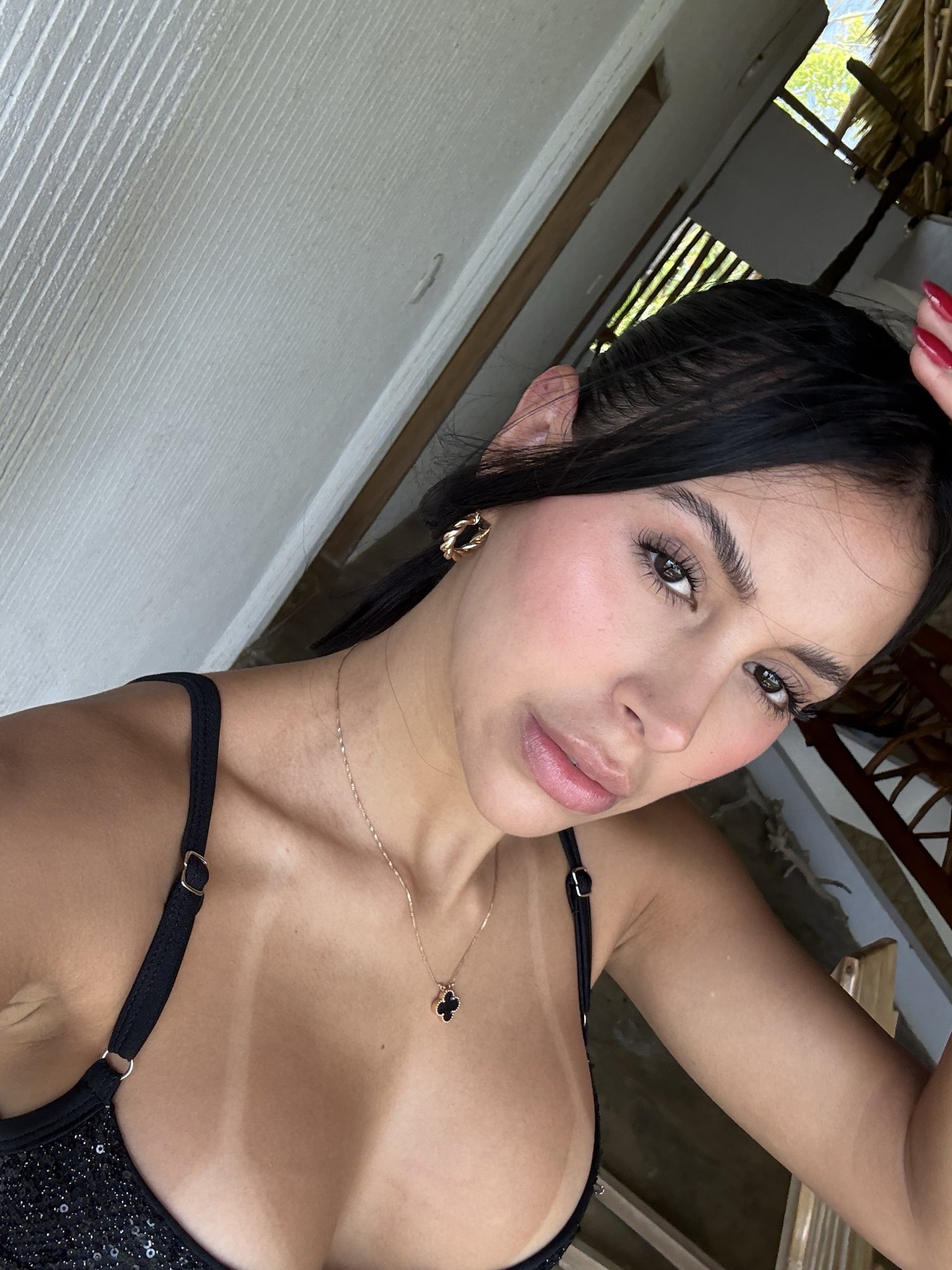 601345782 | SANDRA | Chica