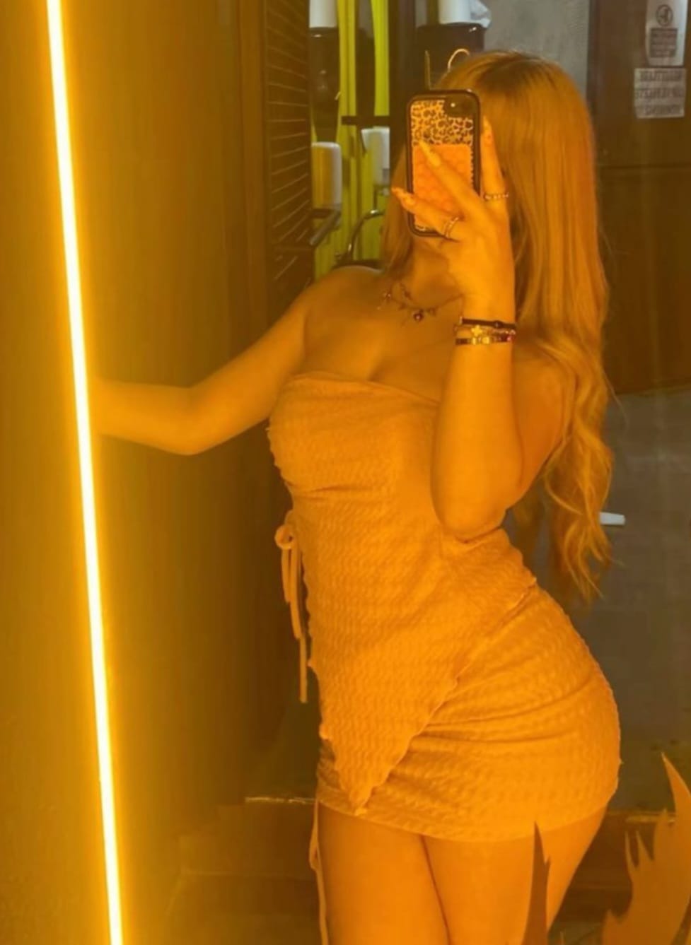 641492899 | LAURA | Puta