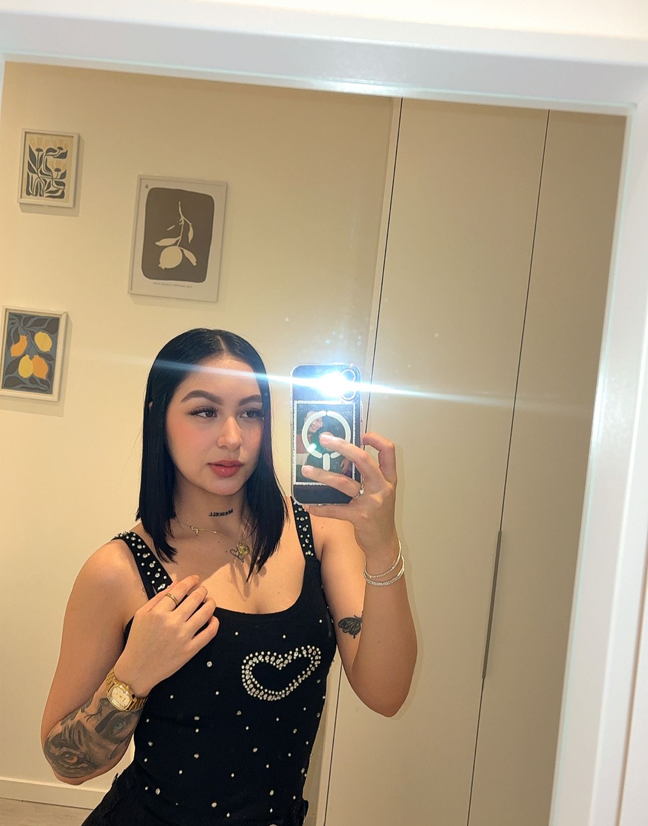 611318465 | NATY | Puta