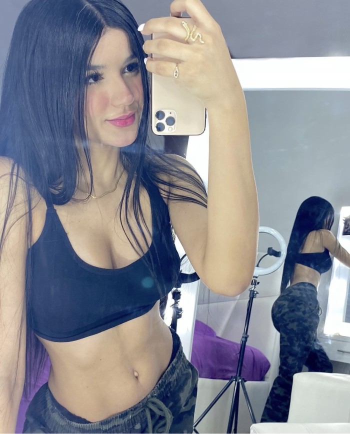 743099391 | MARY | Chica