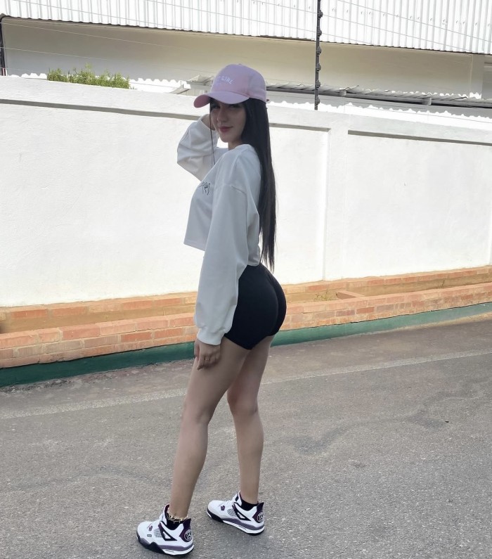 743099391 | MARY | Chica
