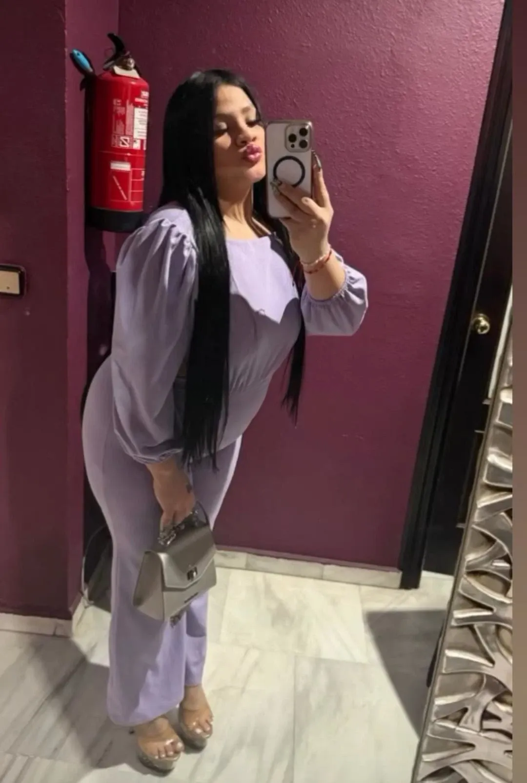 672128636 | PAMELA | Chica