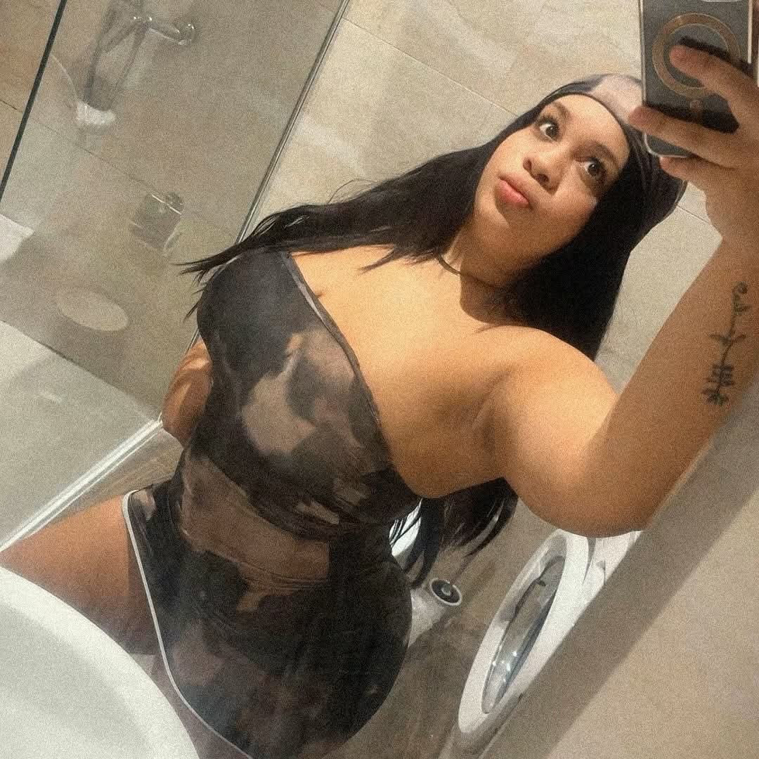 631518731 | MIA | Chica