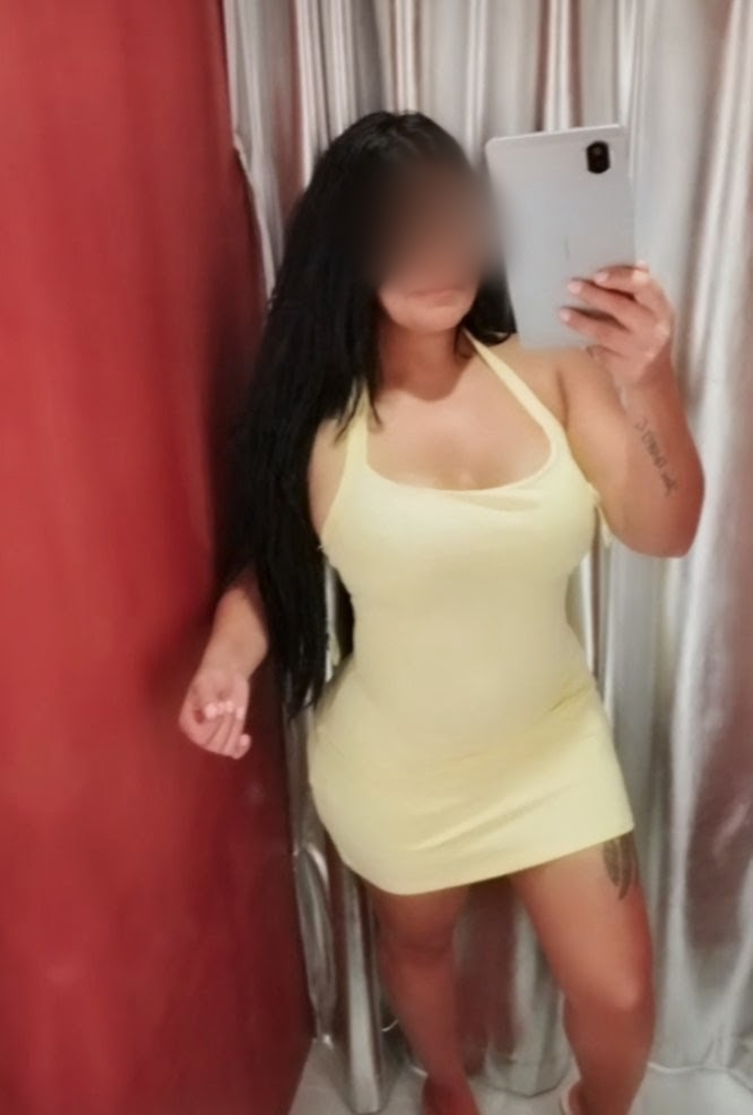 627710637 | LARISSA | Chica