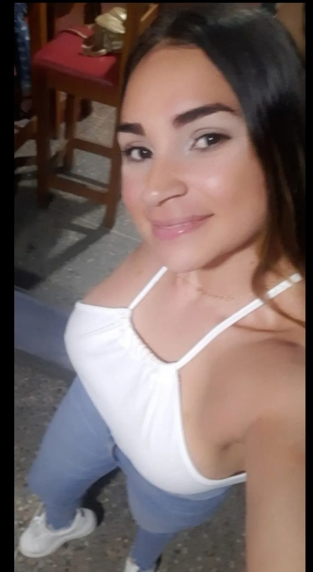 632236039 | JESSI | Chica