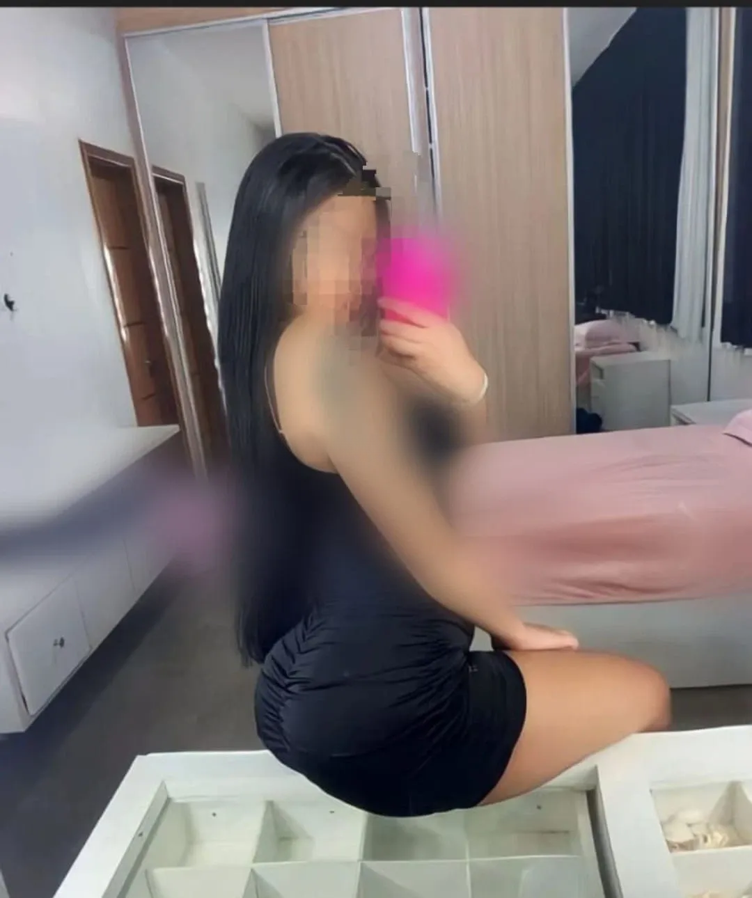 666805493 | ADRIANA | Chica