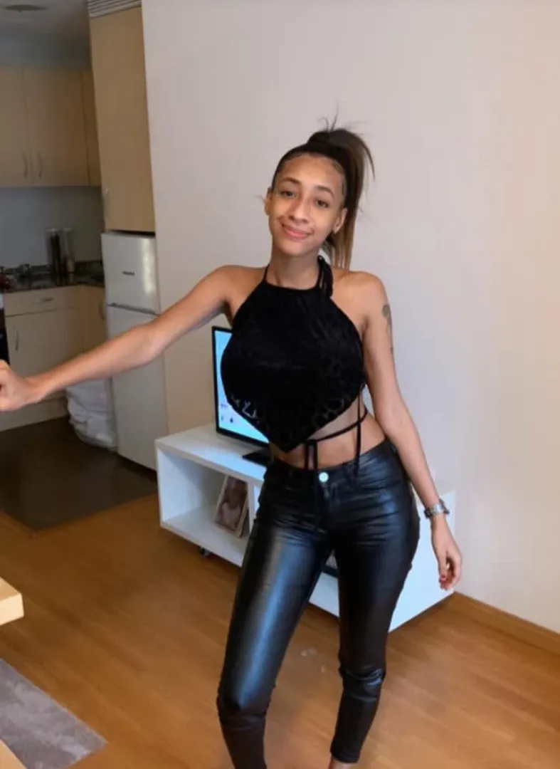 641259147 | SORAYA | Chica