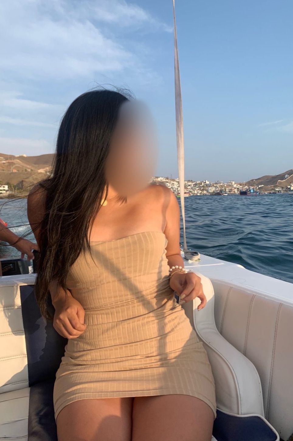 613462100 | CAMILA | Chica