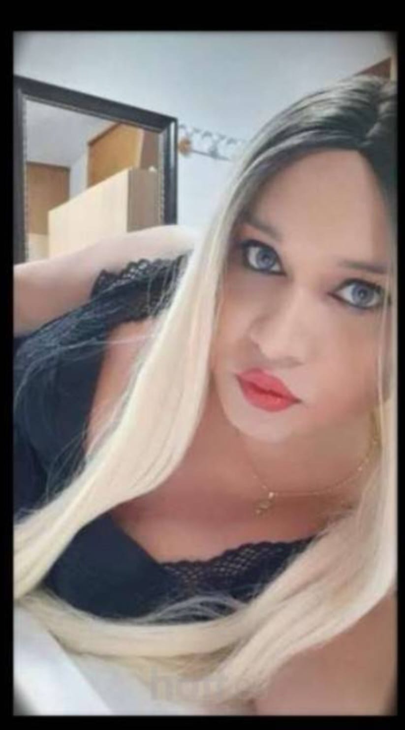 610737363 | NIKOL | Transexual