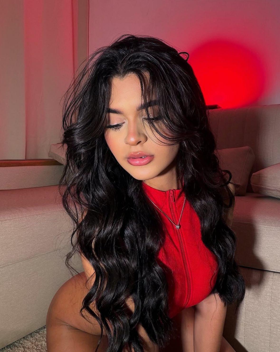 632186004 | MARIANA | Chica