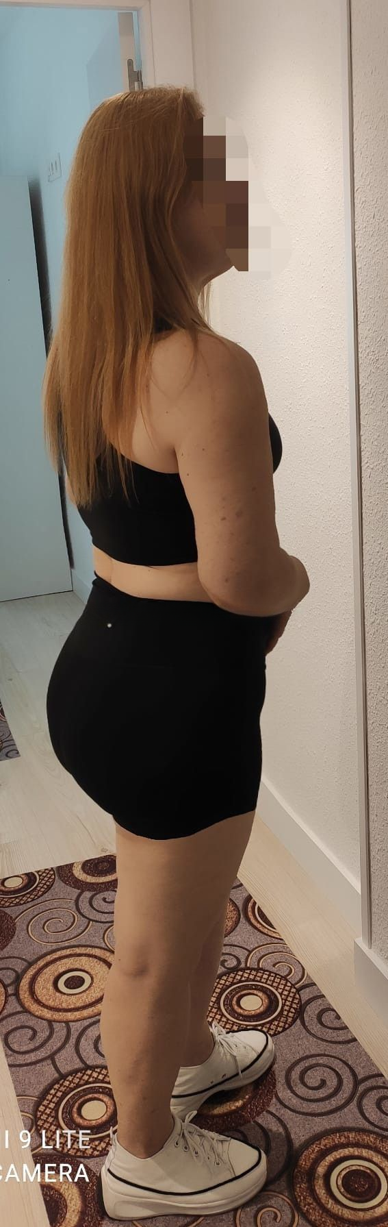613233090 | SOFIA | Chica
