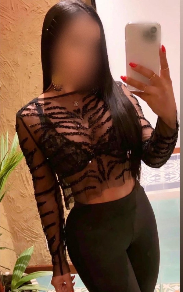 604189611 | RUBI | Chica