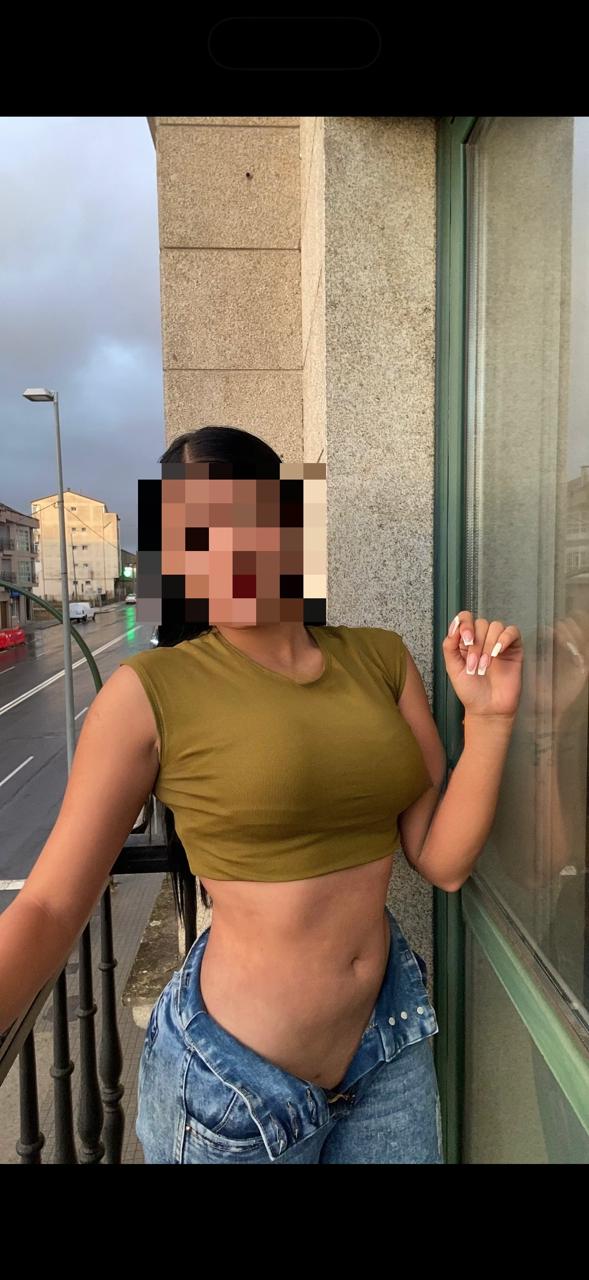 635153737 | LAURA | Chica