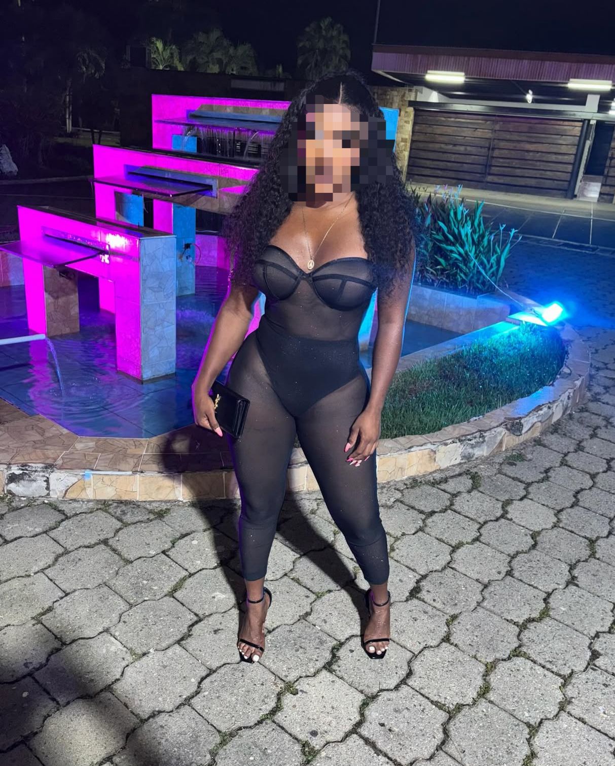 614792805 | PAOLA | Chica
