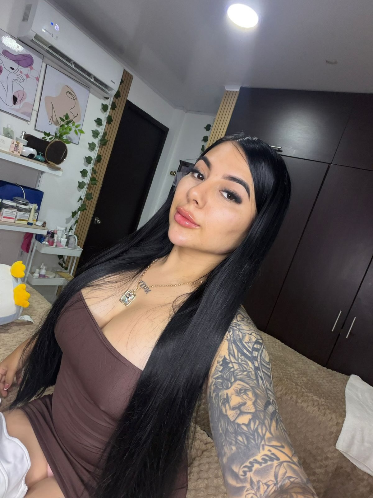 632228128 | ANTONELLA | Chica