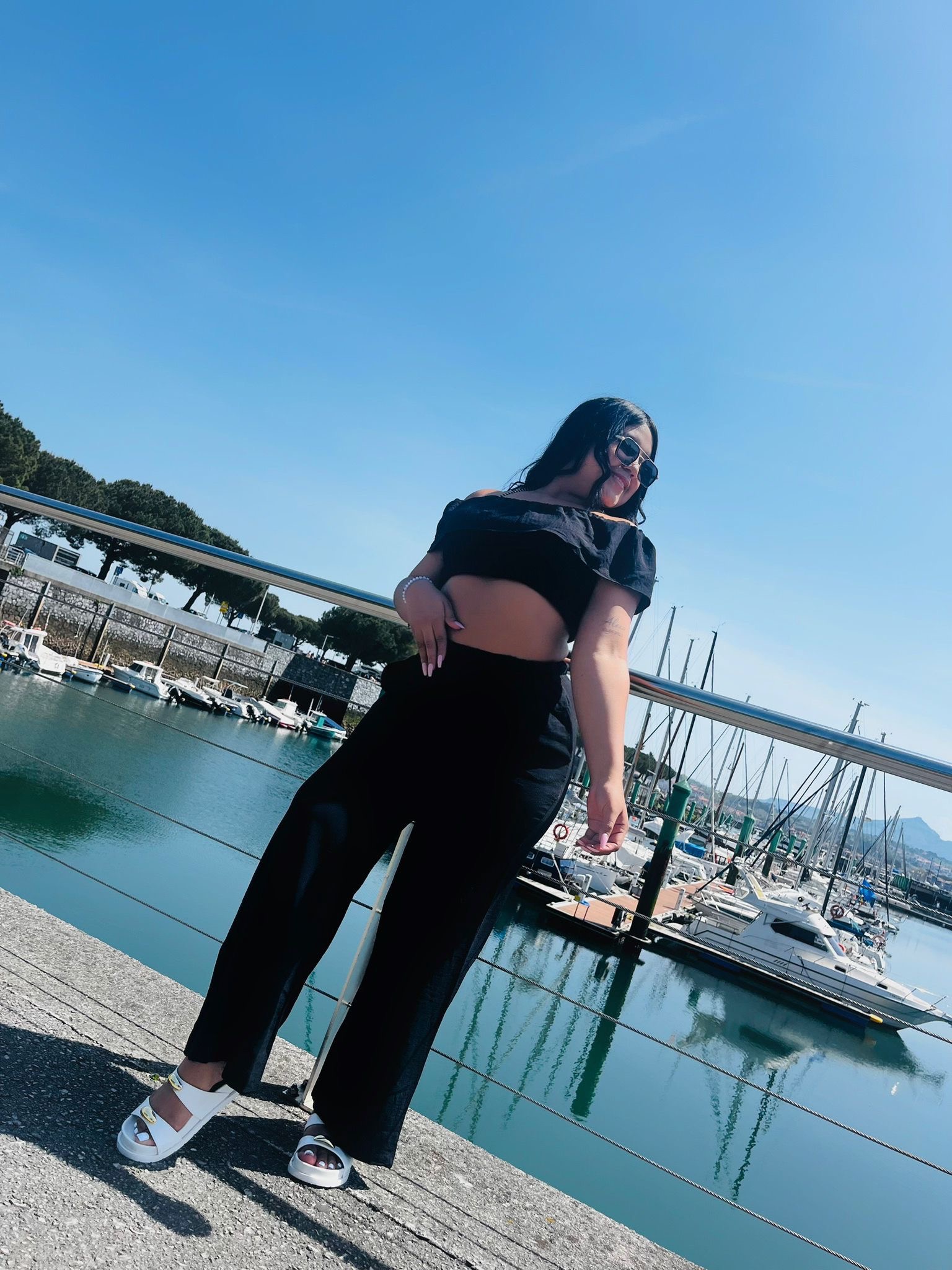 632429524 | SCARLETT | Escort