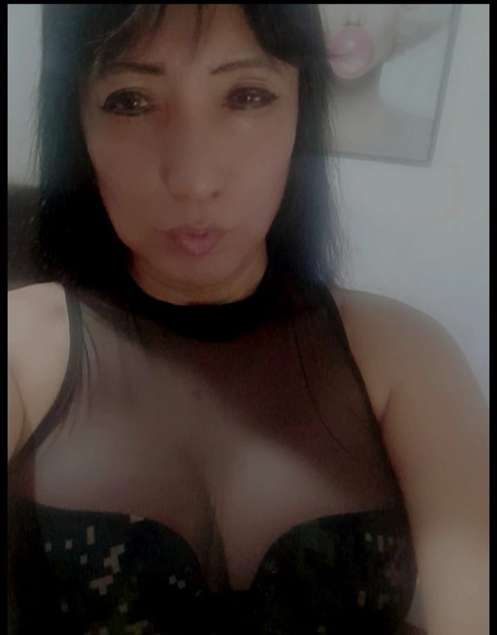 607047030 | MIA | Transexual