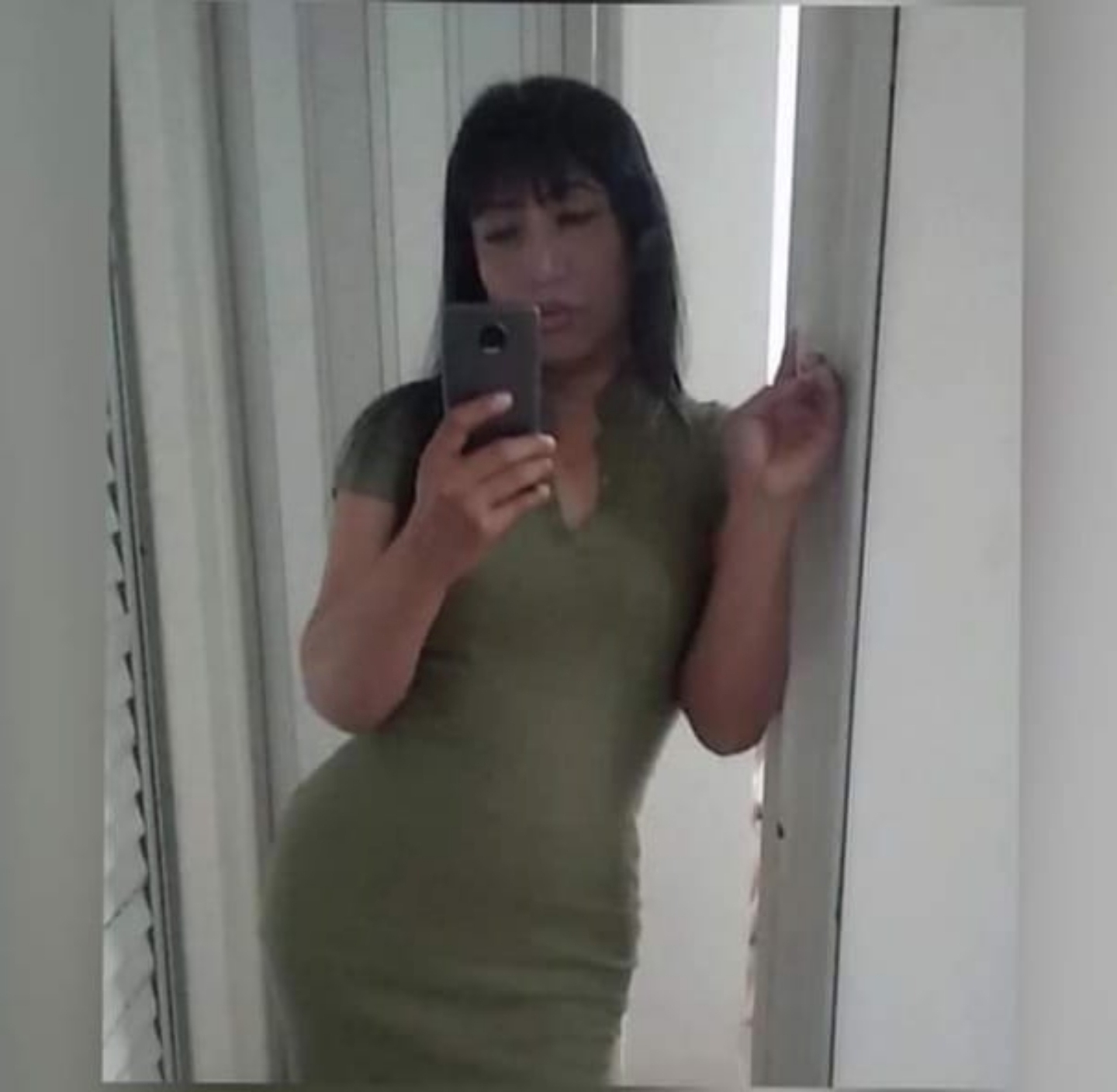 607047030 | MIA | Transexual