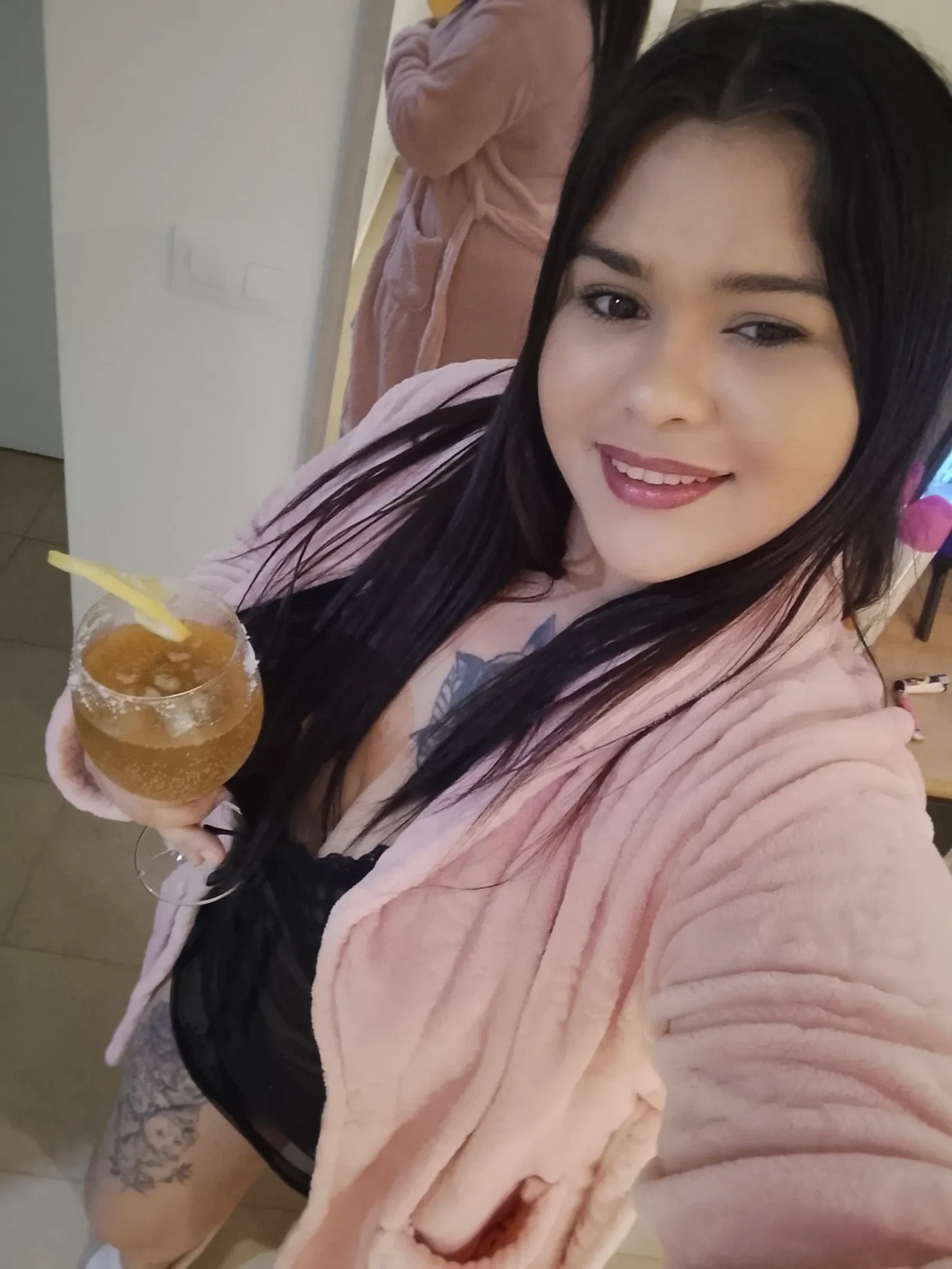 611312648 | SOFIA | Escort