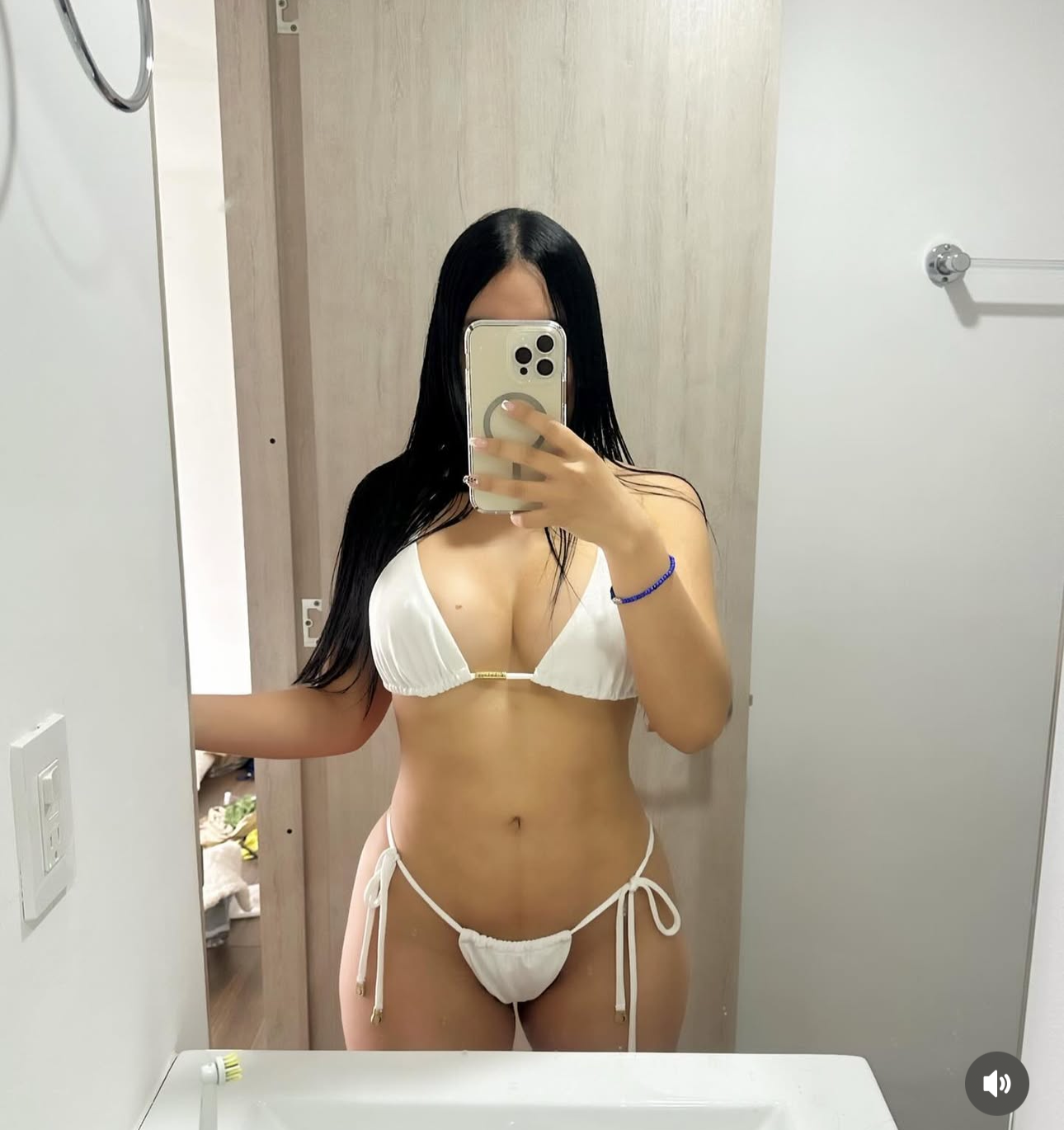 614082197 | SALOME | Escort