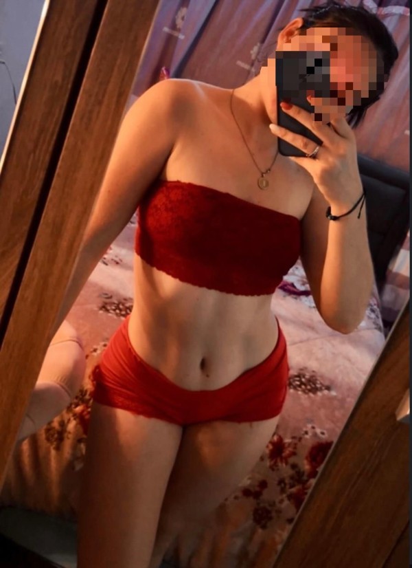 643655956 | IVY | Puta