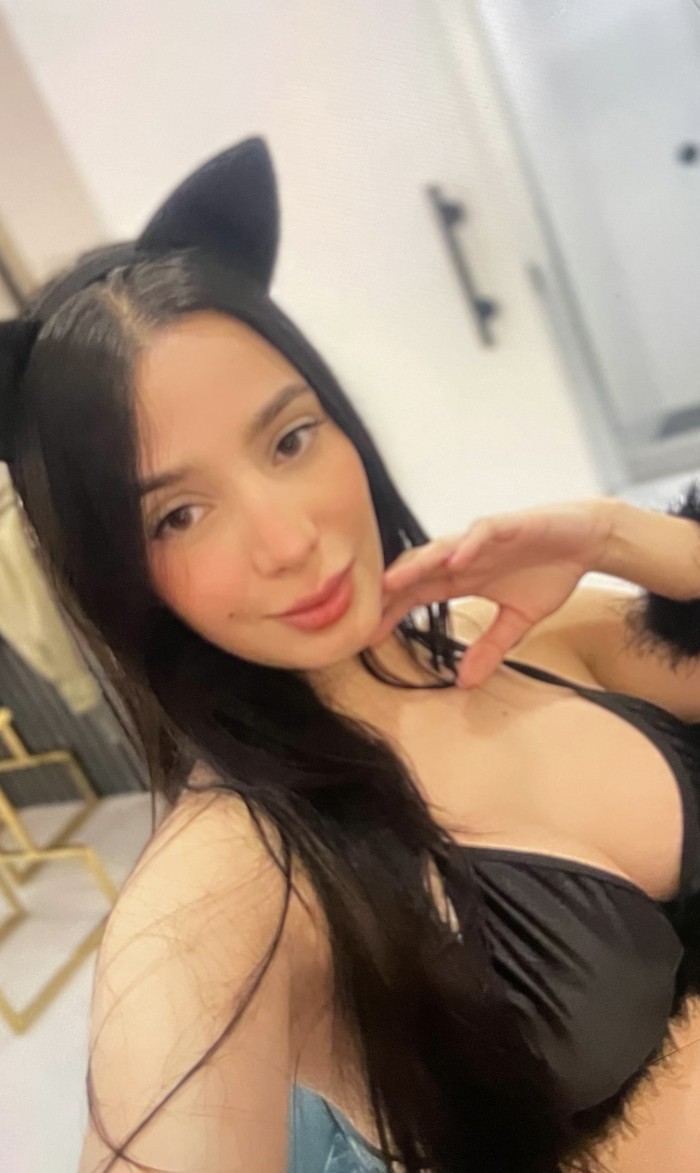 624320235 | FERNANDA | Escort