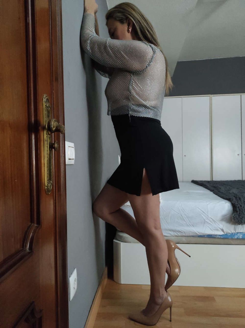 699311164 | LUNA | Escort