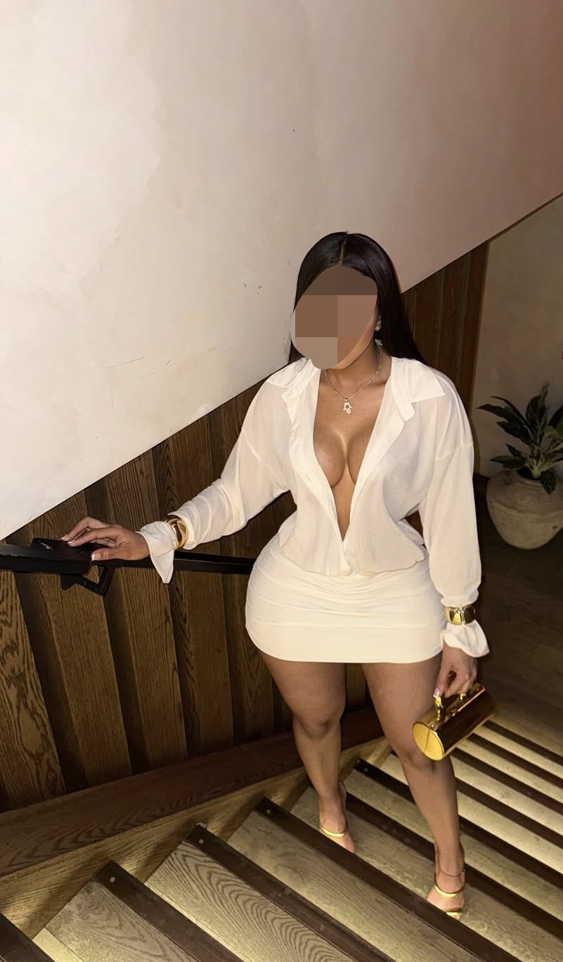 602505675 | MIKA | Chica