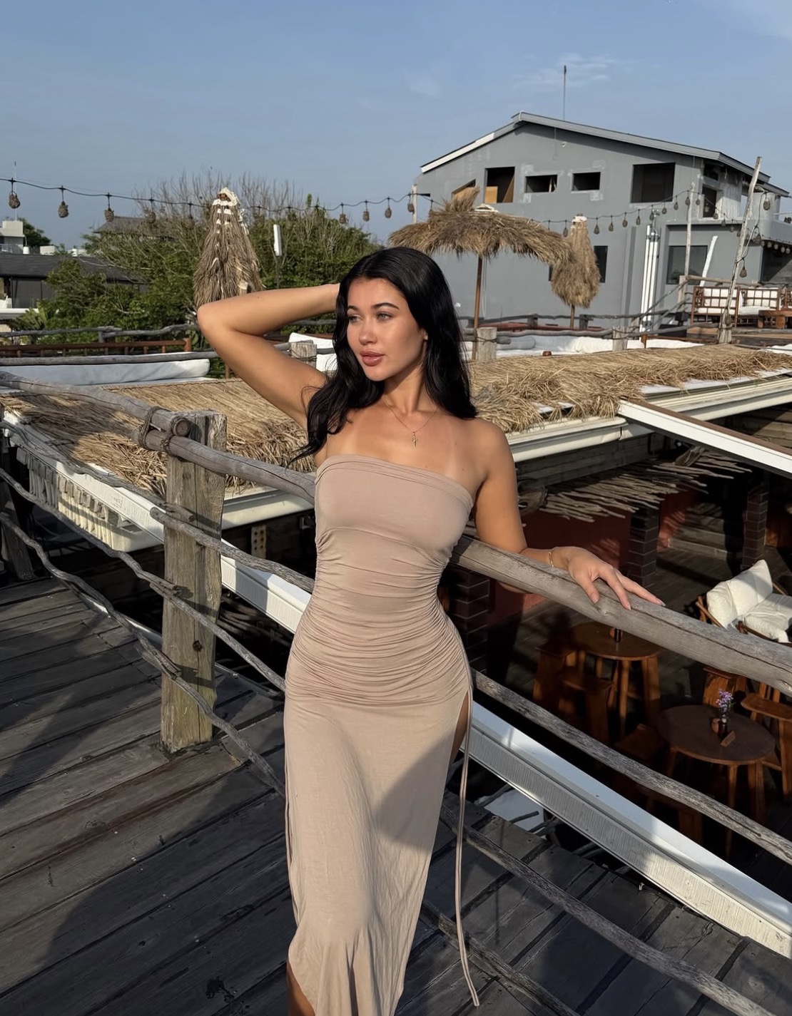 611264526 | SARA | Puta