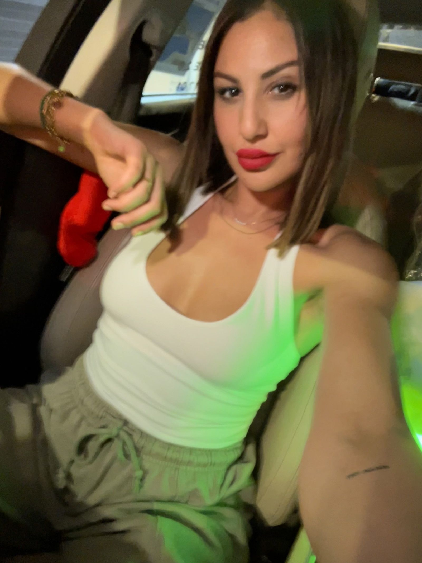 637126735 | MARTA | Puta
