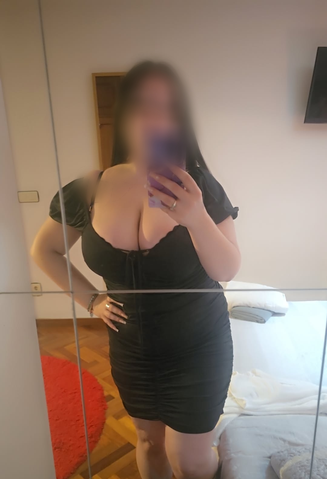 653372031 | RUBI | Escort