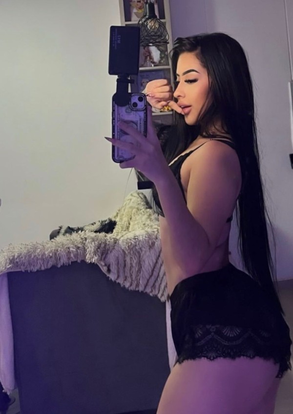 641549503 | TIFANNY | Chica