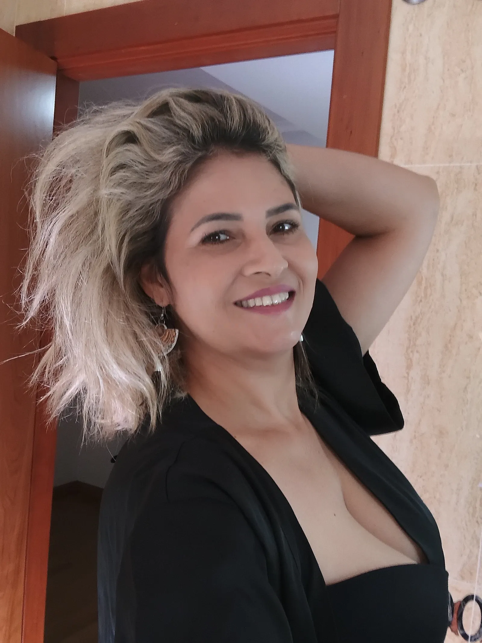 657431472 | AMANDA | Escort