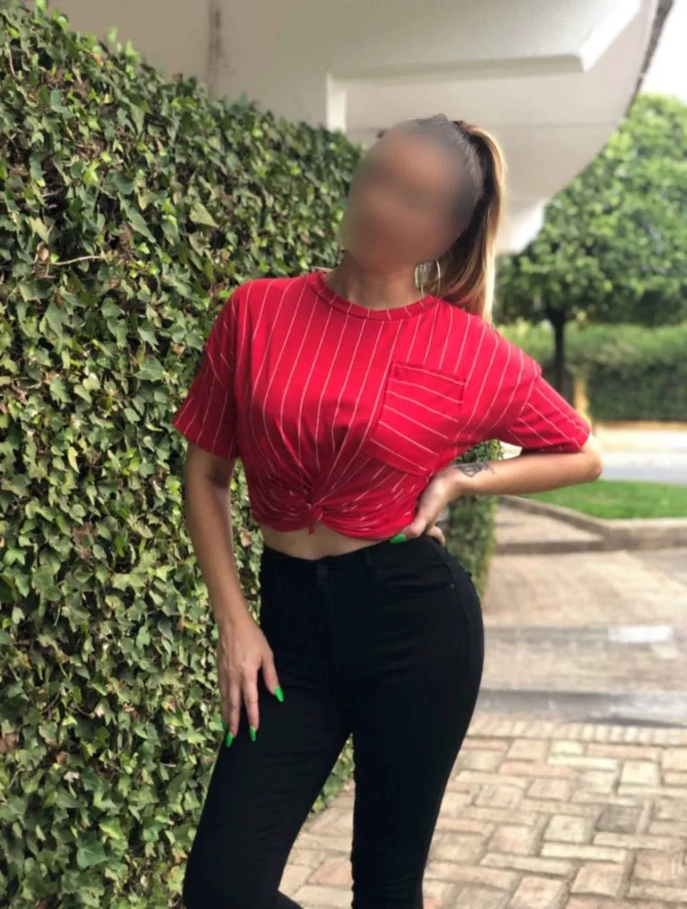 602424948 | LAURA | Escort