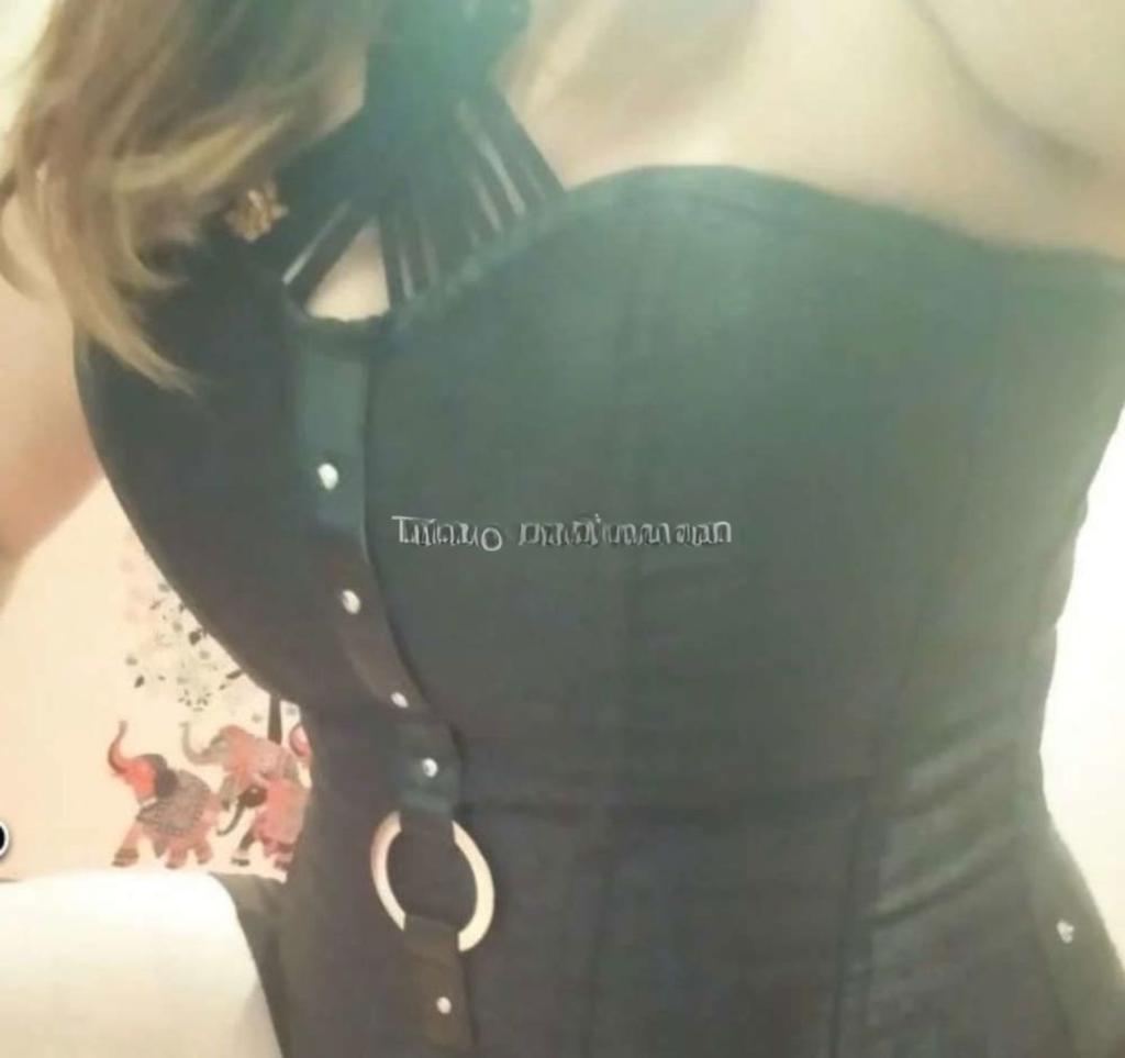 Escort en Tarragona - 688349302