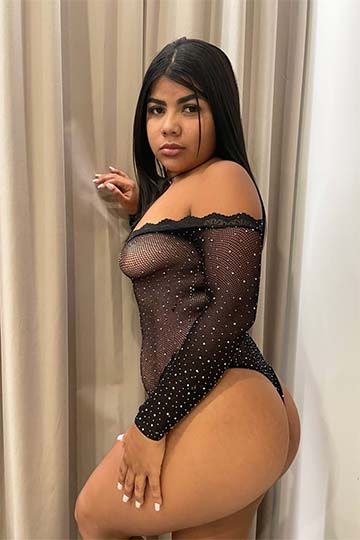 680687637 | YESIKA | Escort