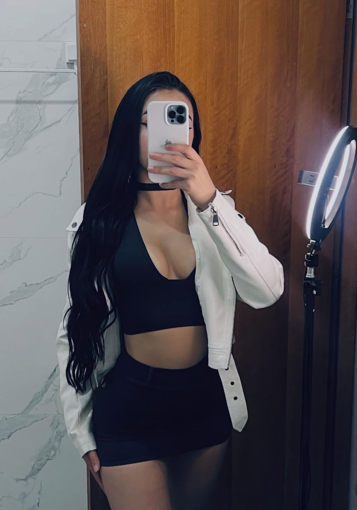 643749400 | CLAUDIA | Escort