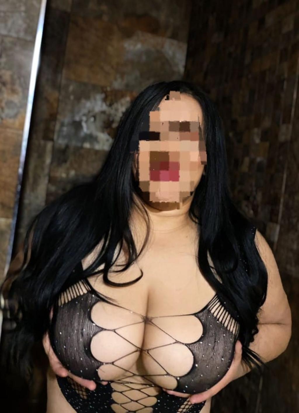 Escort en Irún - 631686483