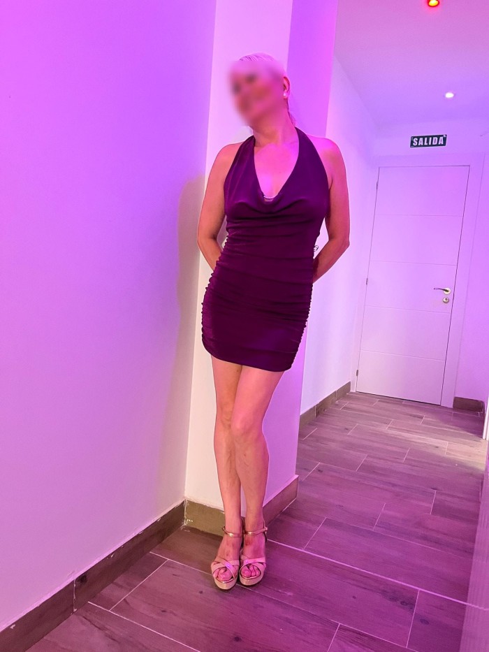 632948692 | Paula | Escort