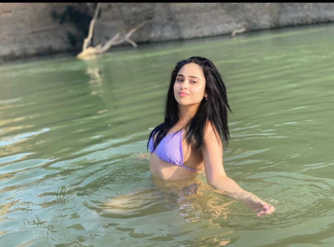 742055537 | LAURA | Escort