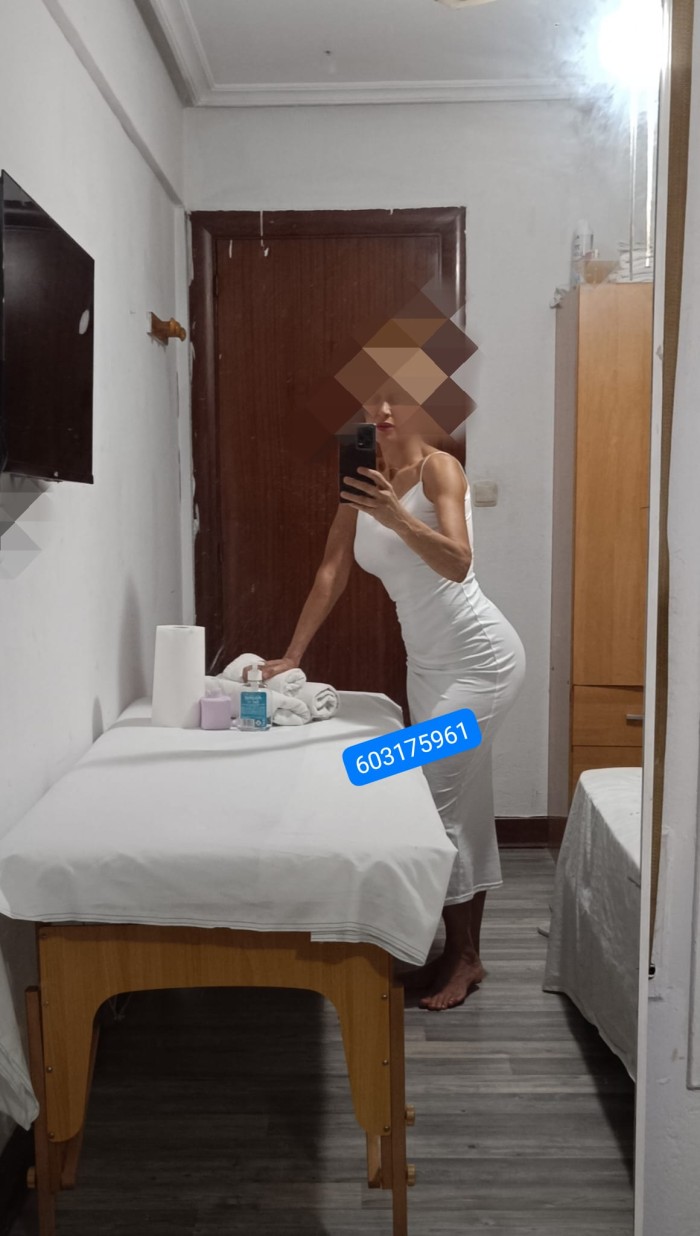 603175961 | ANY | Chica