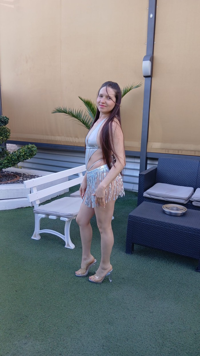 653223810 | NICOL | Escort