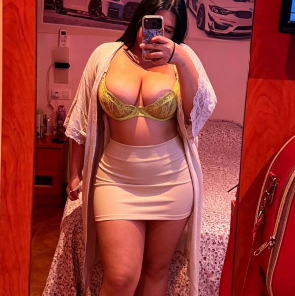 632970092 | LINDA | Puta