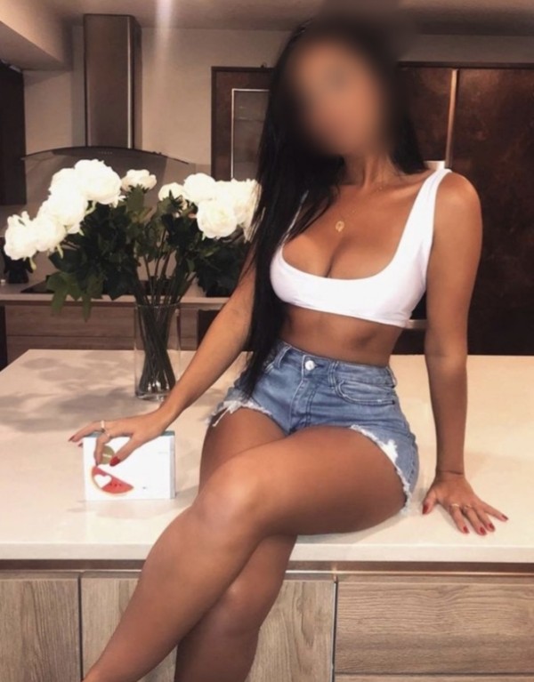 641722845 | YARISA | Escort
