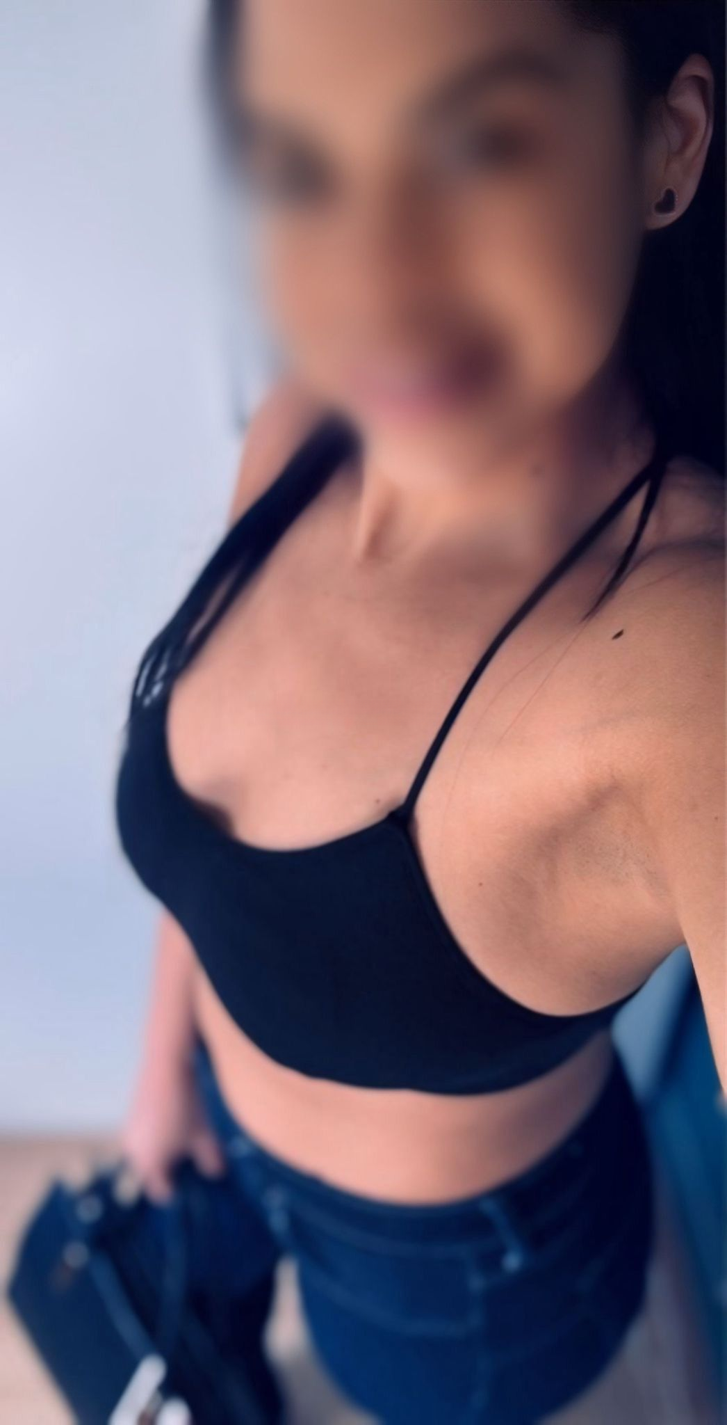 613788321 | BIANCA | Puta