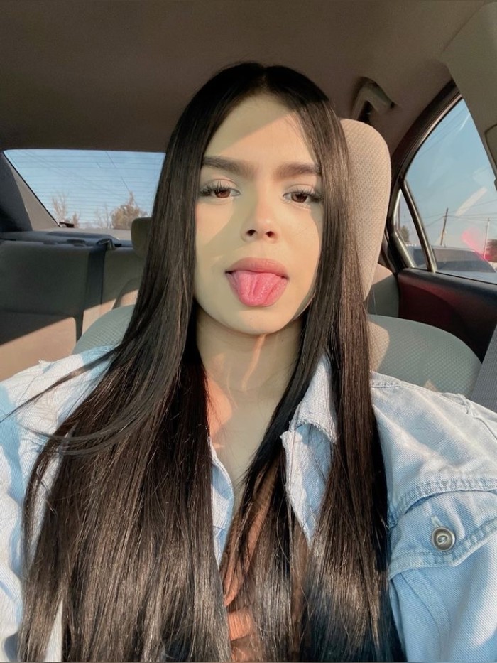 613348260 | MIA | Escort
